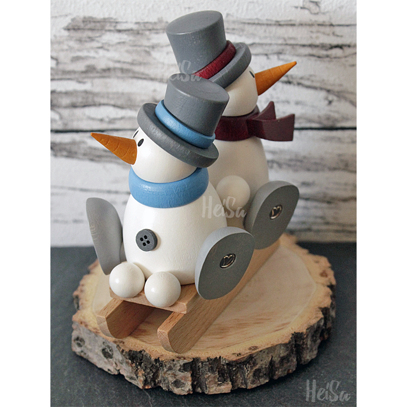 Fritz und Otto auf Schlitten